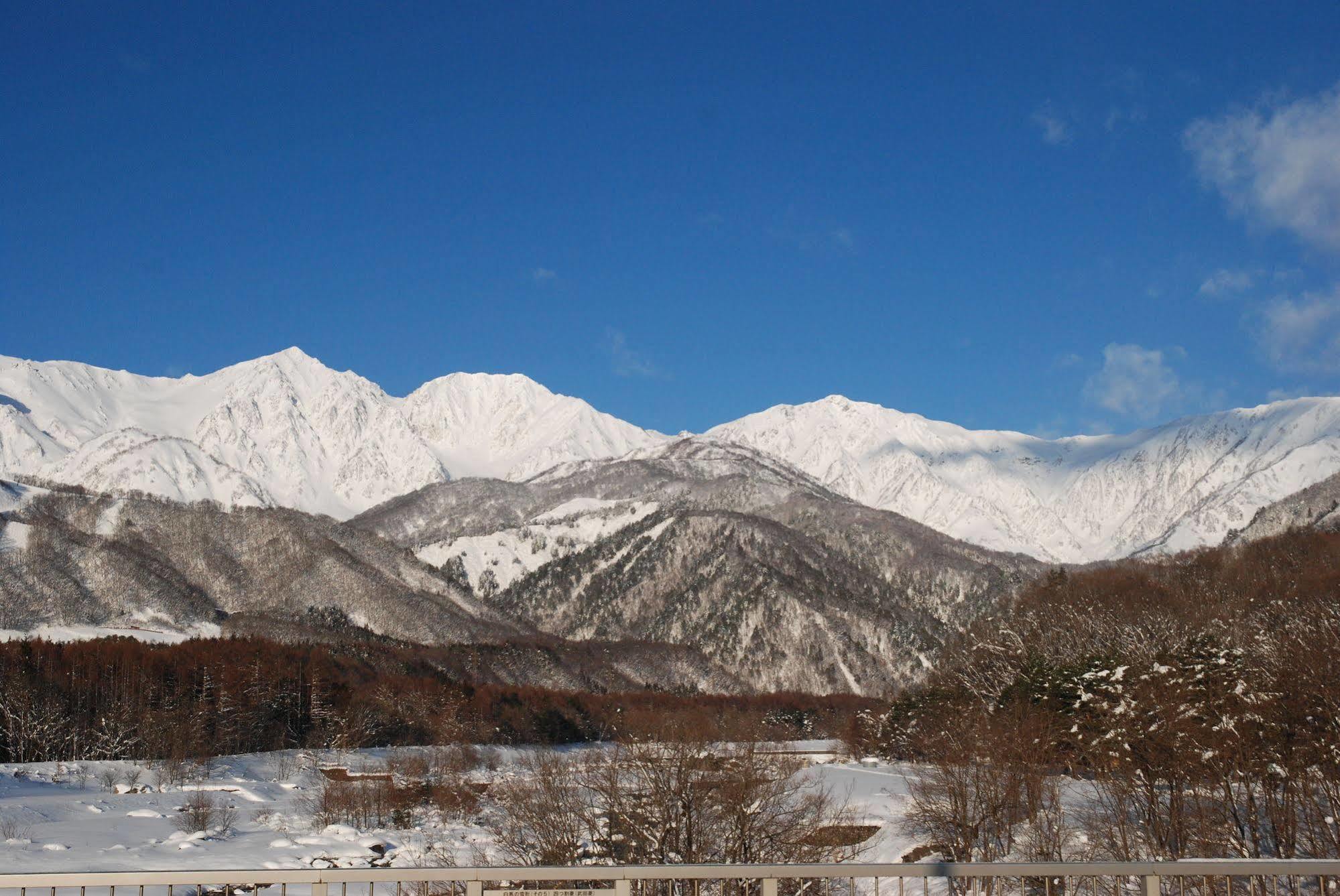 Hotel Courtyard By Marriott Hakuba Esterno foto